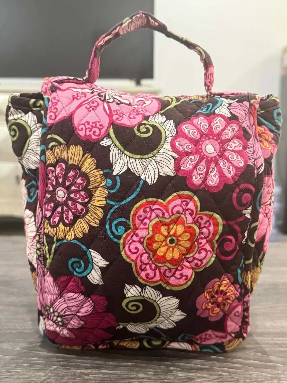 Vera Bradley Retired Mod Floral Pink Brown Quilted Cosmetic Travel Bag 8”